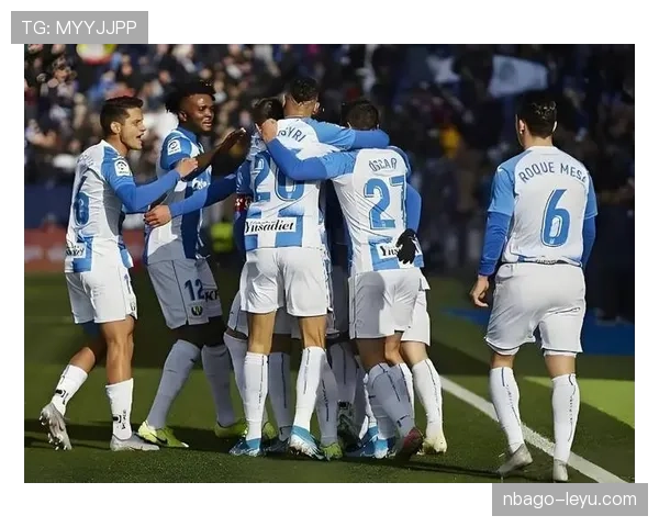 奥萨苏纳新赛季首战告捷，剑指欧战资格