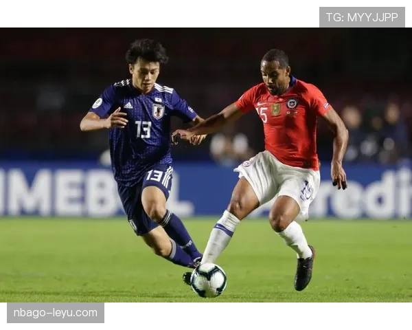 智利队创新进攻套路持续引领足球战术新潮流分析