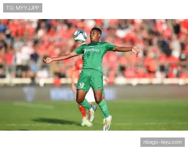 斯佩齐亚球队结构解析:当前赛季阵容框架与战术体系分析 斯佩齐亚球队结构解析:当前赛季阵容框架与战术体系分析